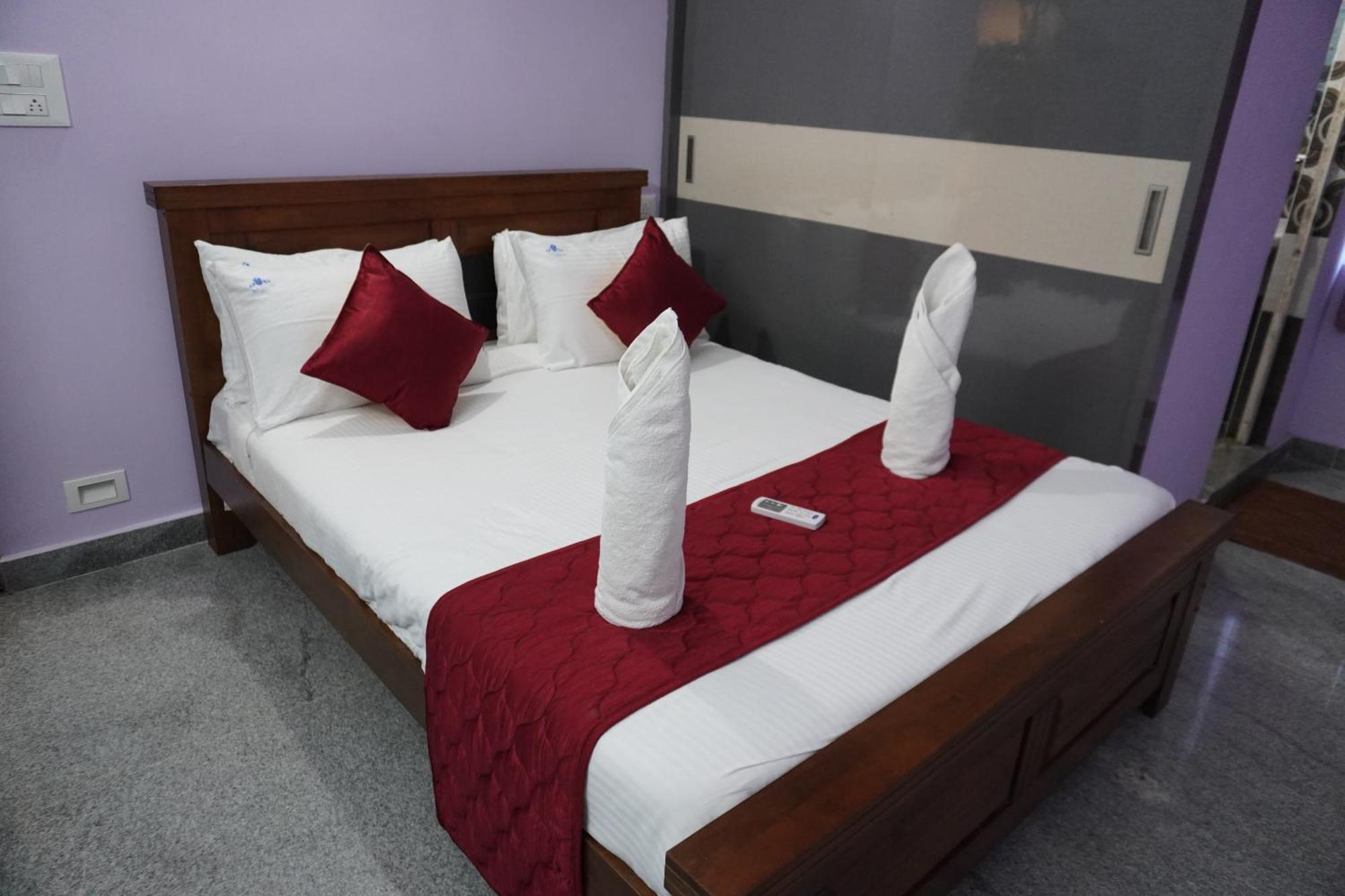 Tirumala Premium Home Stay Tirupati Exterior foto
